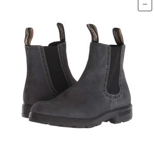 Blundstone BL1630 High-Top Chelsea Boot
